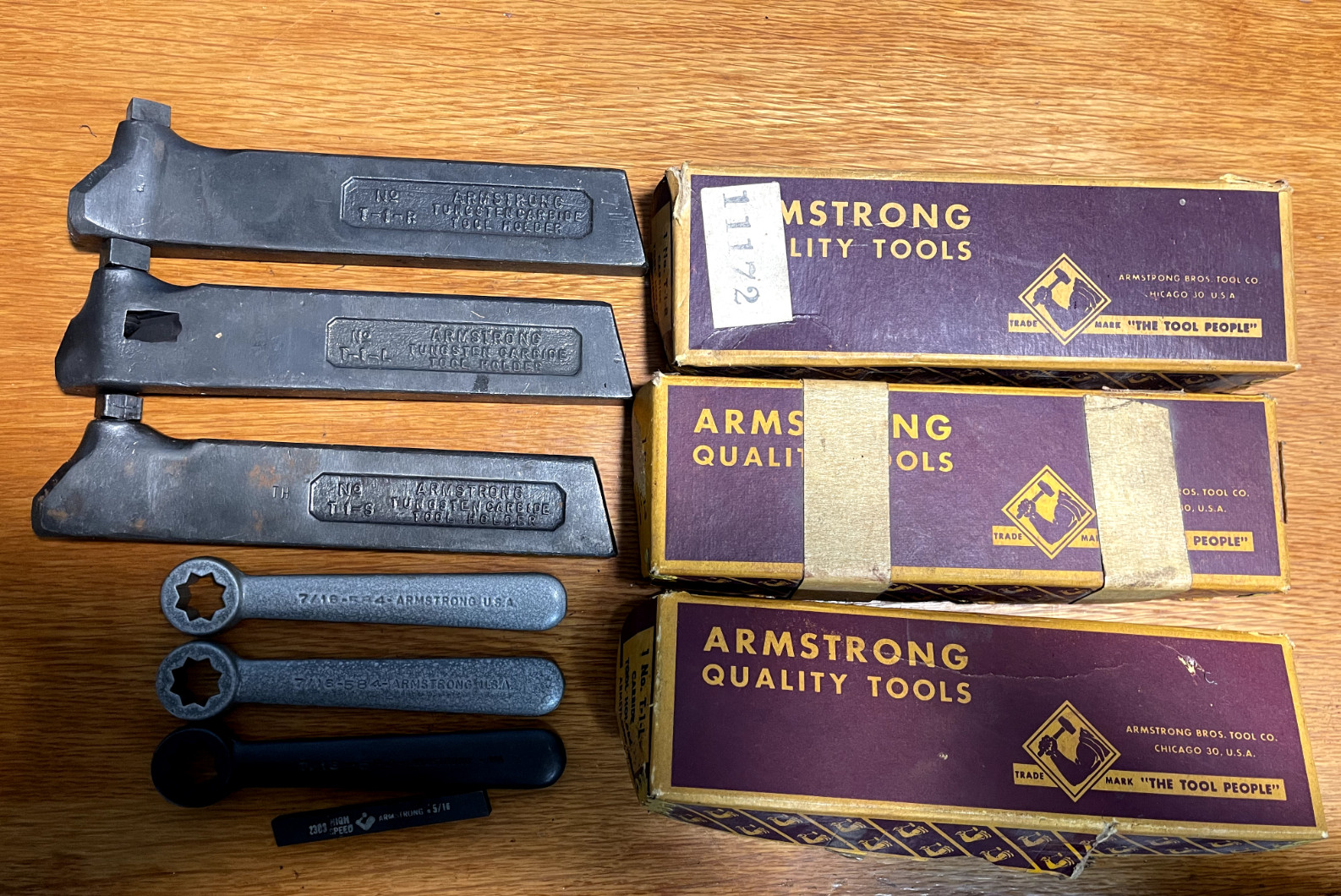 ARMSTRONG NO. T-1-R / T-1-L/ T-1-S LATHE TOOL HOLDER / LATHE