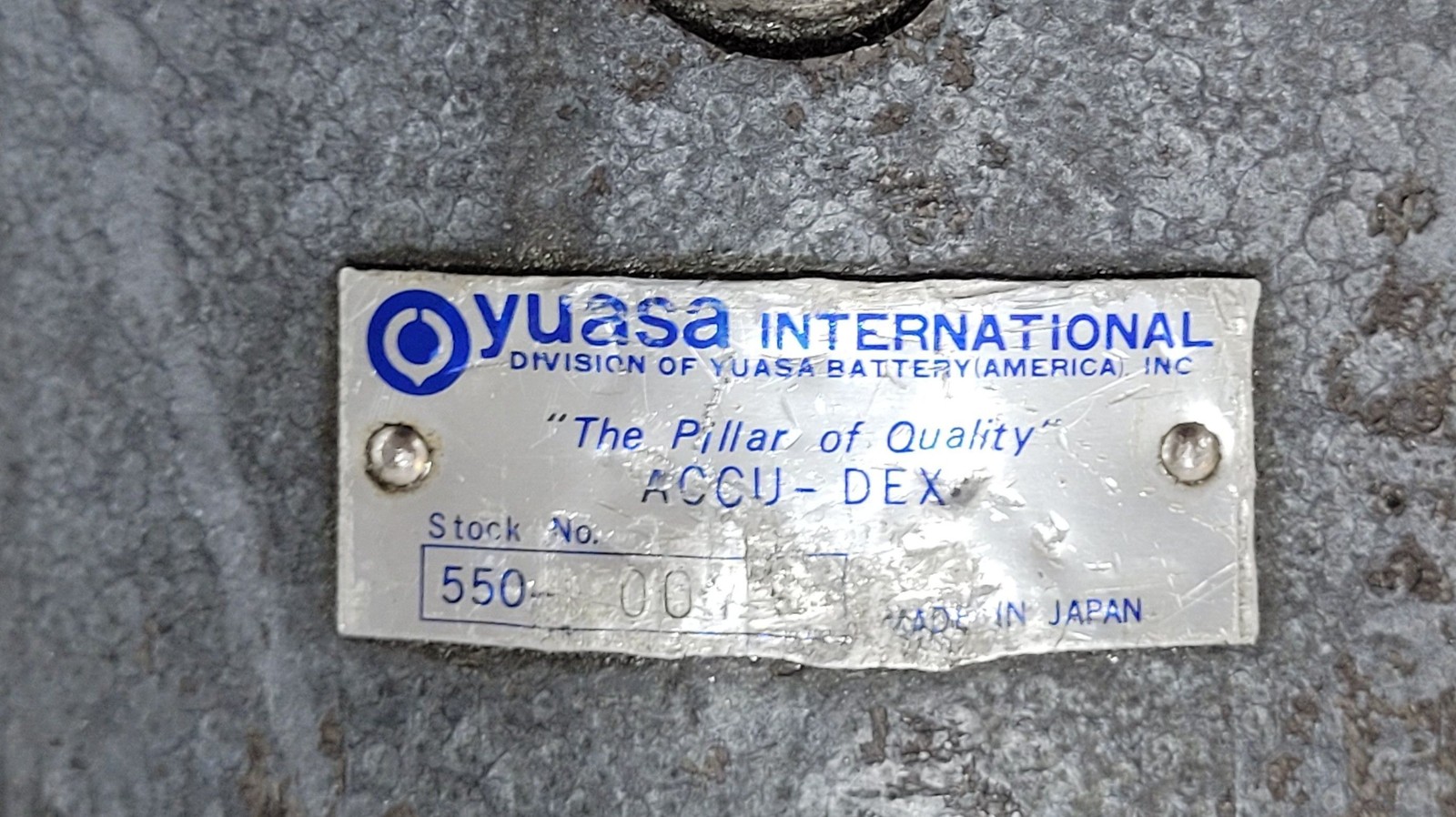 YUASA Model 550-007 Super Spacer w/ 3 Jaw Chuck & Tailstock