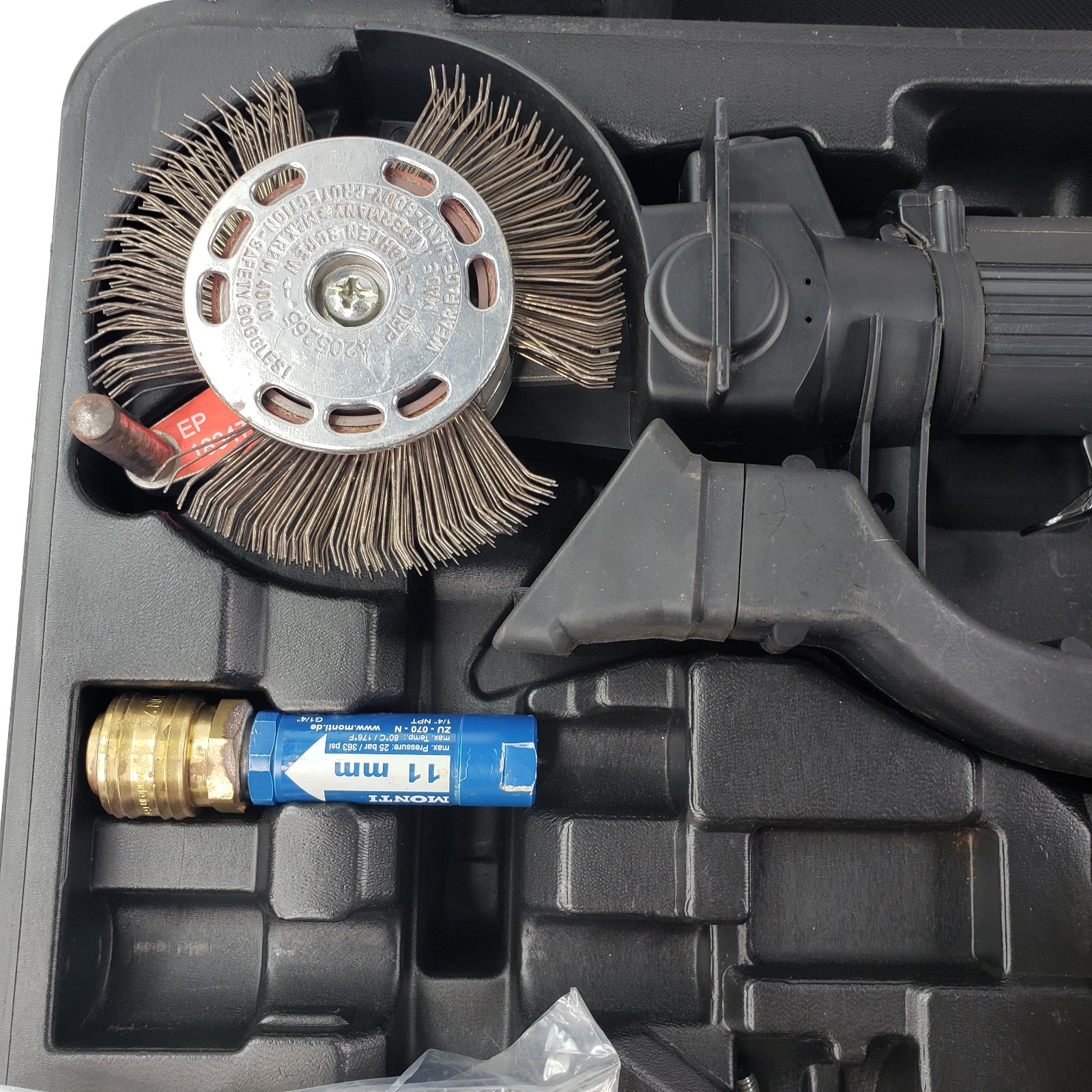 Monti Bristle Blaster Pneumatic Set SP-647-BMC-N 11mm & Carbon Steel Belts