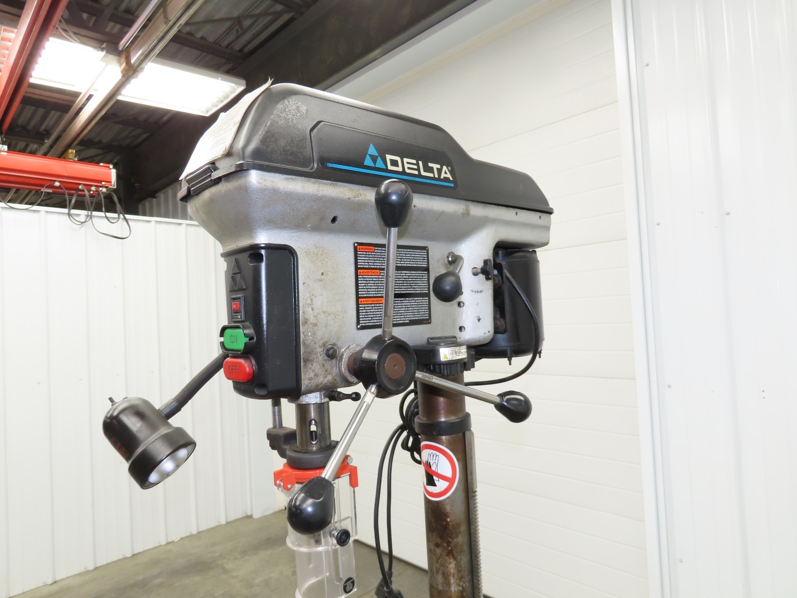 Delta 17-959L Laser Drill Press 17″ Single Phase 120V 3/4Hp 250-2720RPM