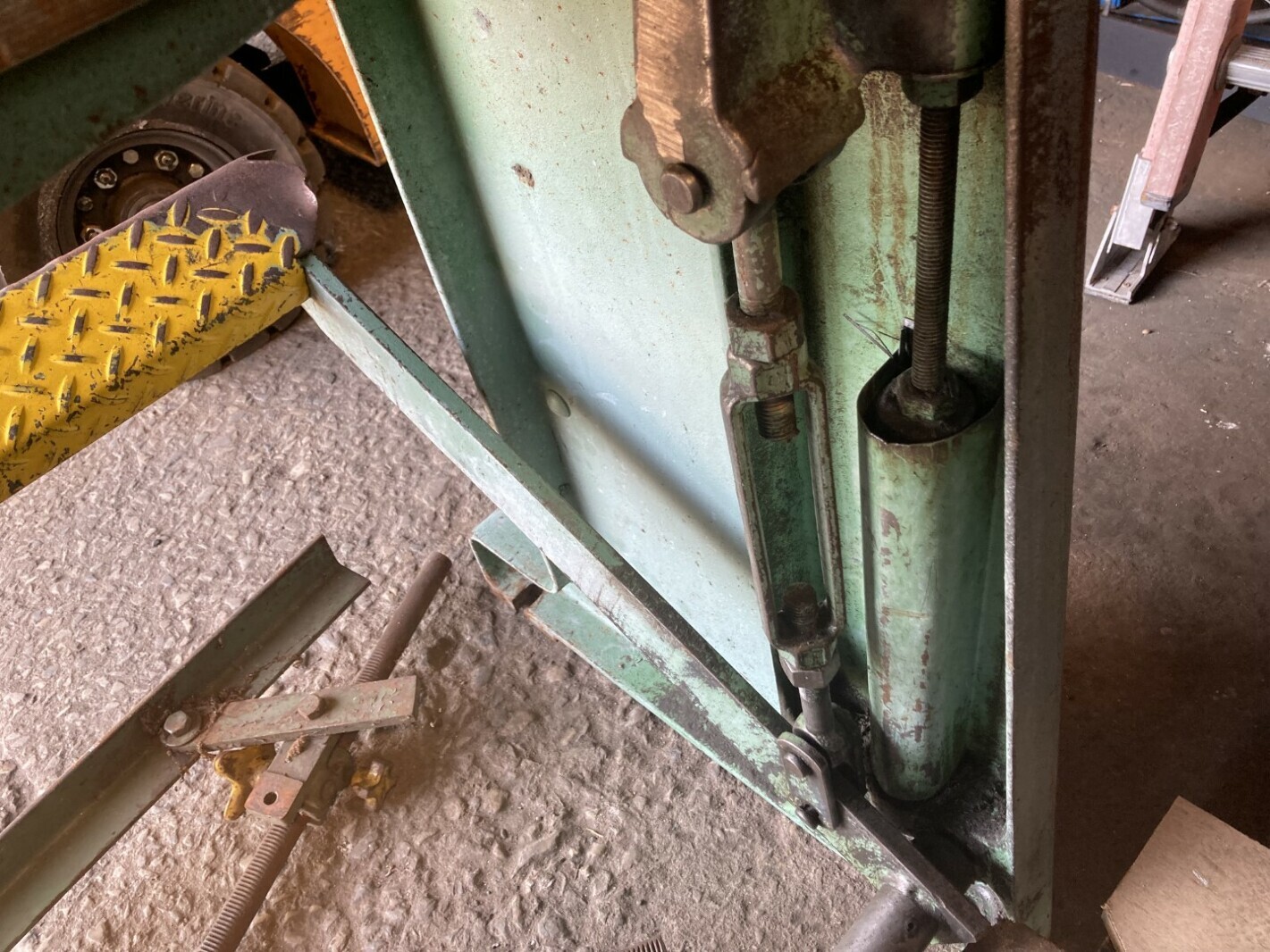 Peck Stow & Wilcox Shear 36″ x 16ga , No 137 -L