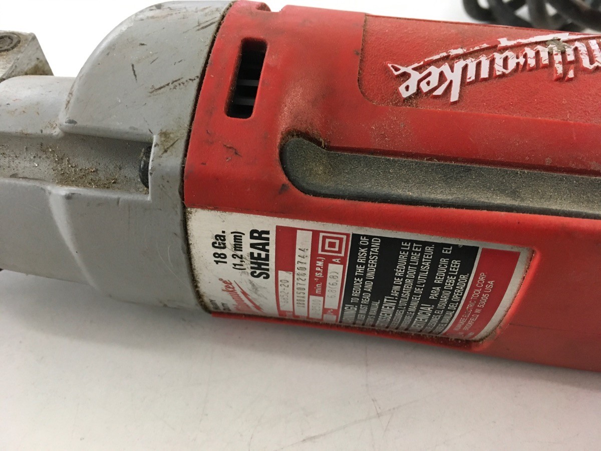 Milwaukee 6852-20 Corded Electric 6.8 Amp 18-Gauge Shear – Tool Only (P24035067)