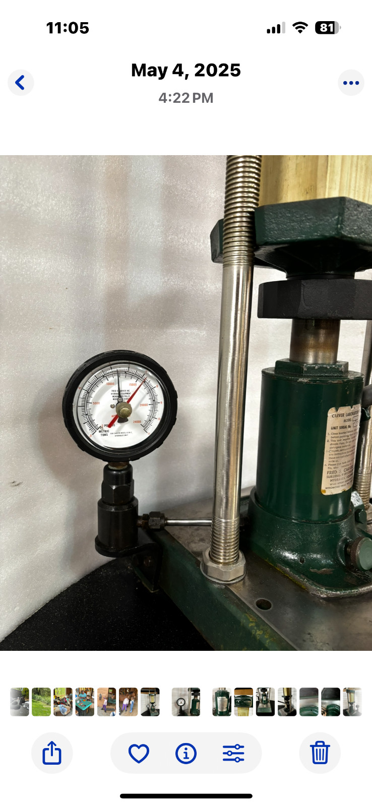Carver Model C Hand Hydraulic Upacting Lab Press 11 Ton. In very good condition