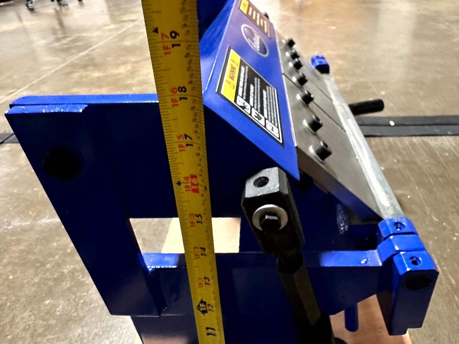 Eastwood 12 inch Box And Pan Sheet Metal Brake Tool, up to 135 Degree and 12”