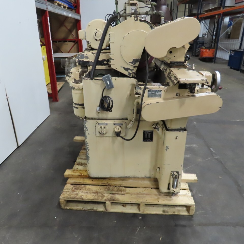 Brown & Sharpe No. 5 Plain Cylindrical Grinding Machine 230/460V 3PH