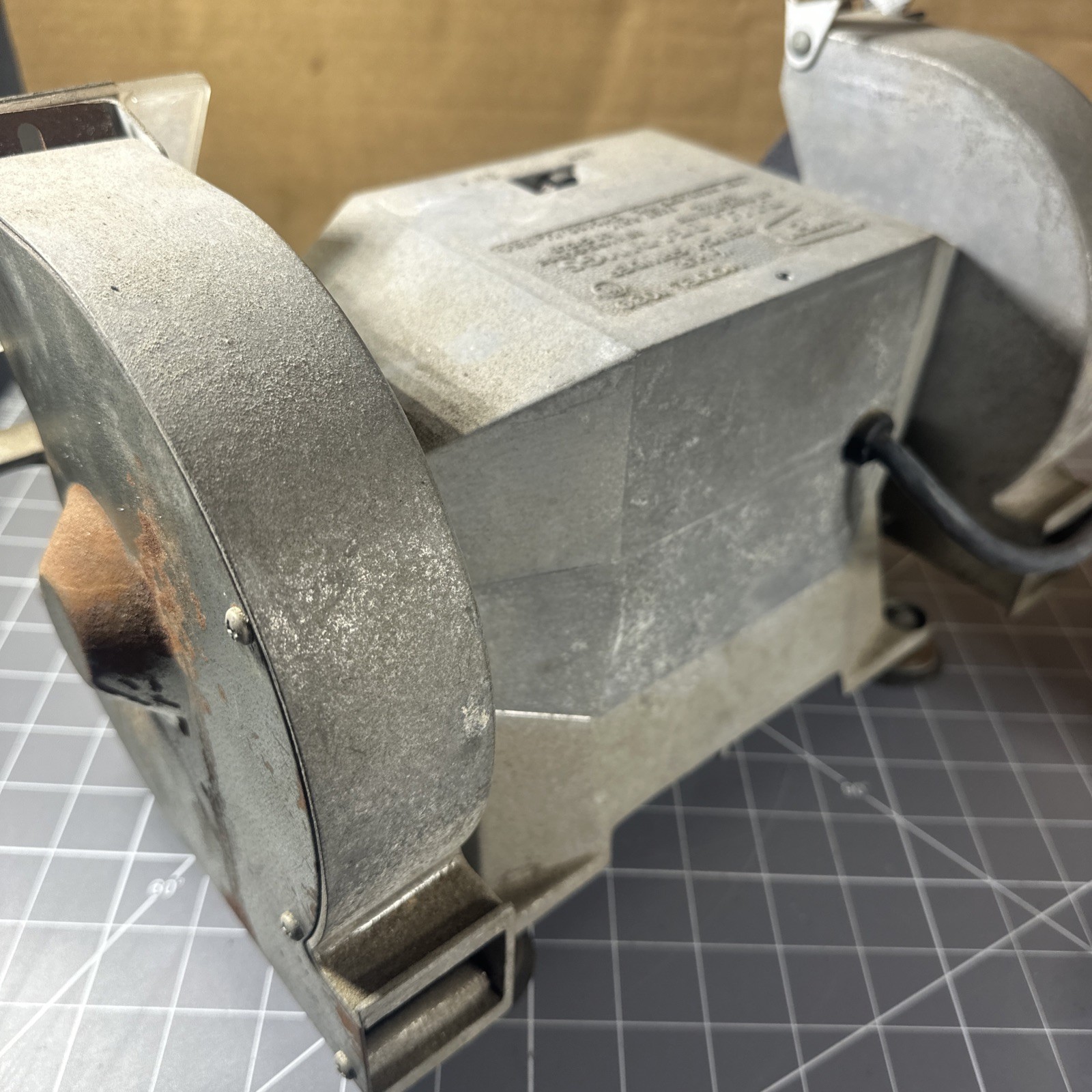 Vintage Rare USA Made WEN Model 1030 Bench Grinder 6” 1/3HP 3450 RPM Chicago