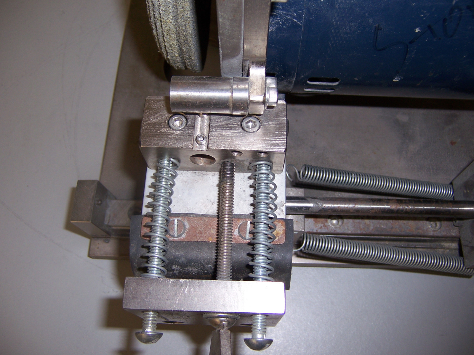 9430 LEESON A4C34DC7B CUSTOM GRINDER 3450 RPM 1/2 HP 115 VOLT