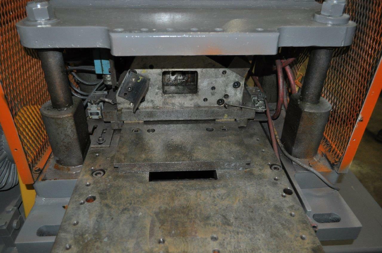 50 Ton Tishken Cut Off Press CO-17-4LA-12 Bed Area: 20.25″ x 28.5