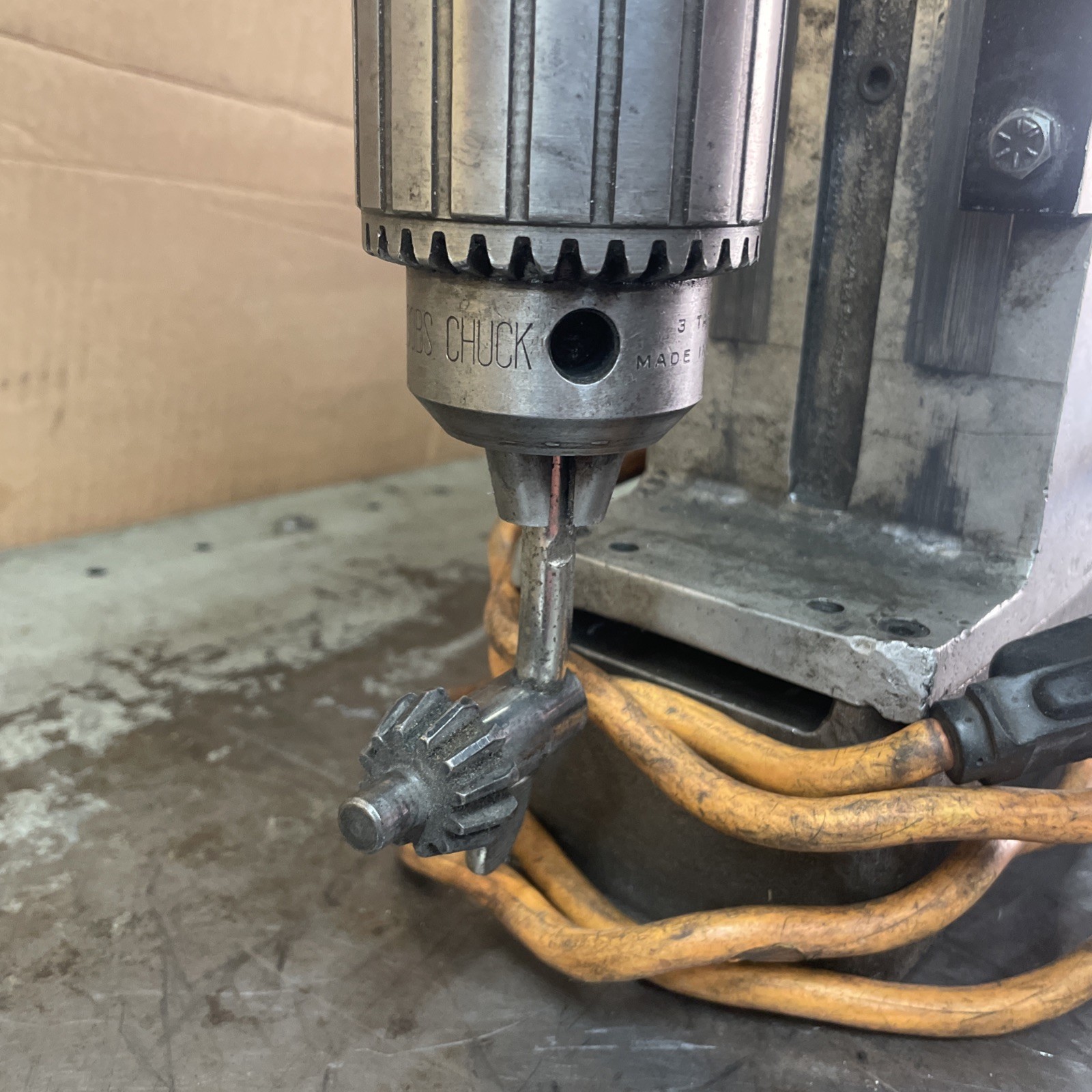 Jancy Slugger Magnetic Base Drill JM2000 With 3/4” Jacobs Chuck Demag Mode