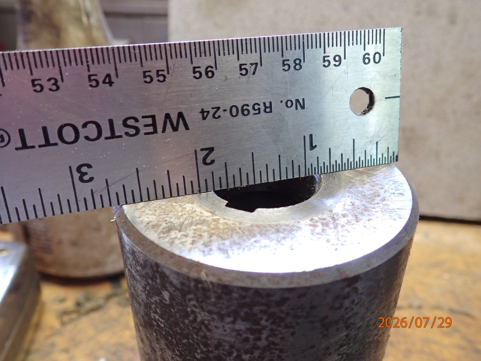 LOT 62: PILE OF HORIZONTAL MILLING MILL MACHINE SPINDLE SPACERS 1″ & 1-1/4″ DIA