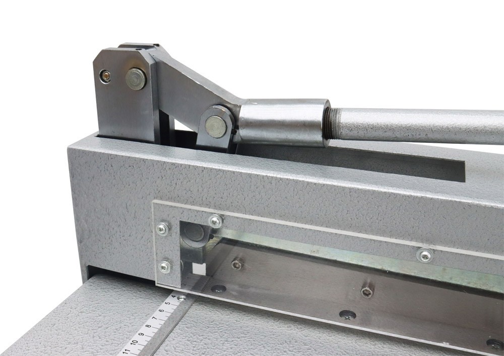 Manual Sheet Metal Cutter 12.6 Inch Feeding Size For Copper Aluminum PCB Plastic