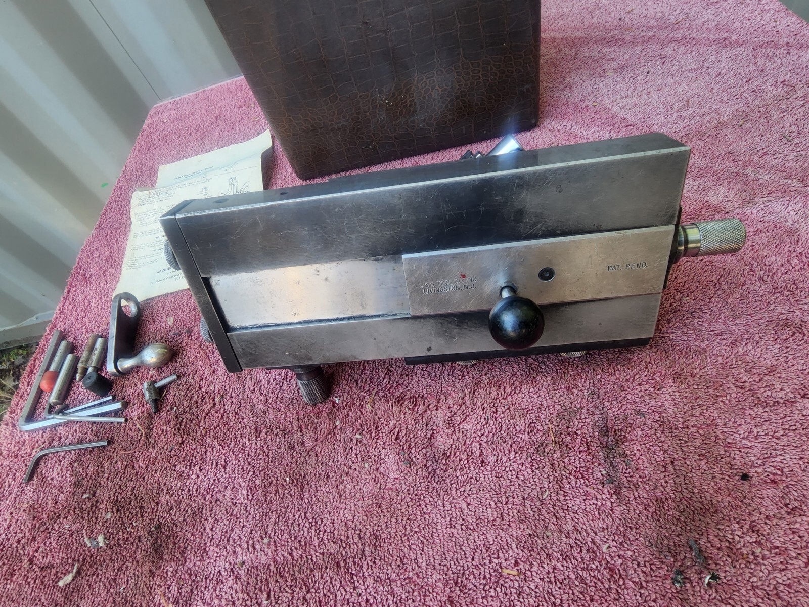 J&S Tool Co. F-50 Fluidmotion Radii & Angle Wheel Dresser Case Diamond