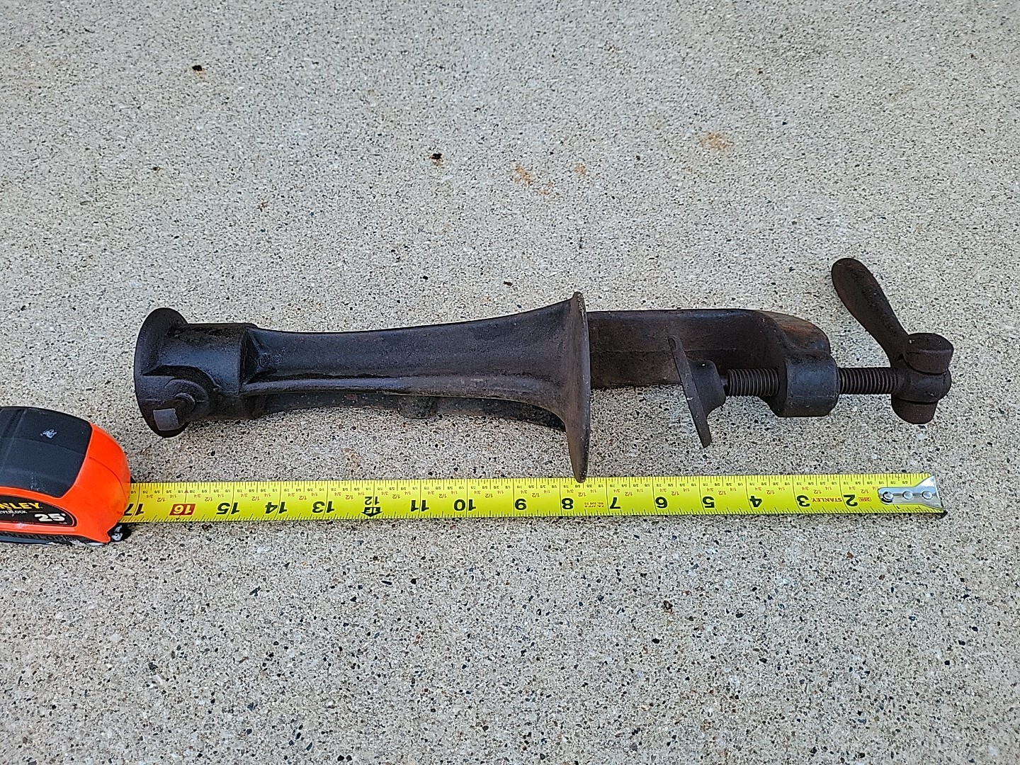 Vintage Unbranded Hand Crank Clamp On Tool Holder Crimp Burring Beading Rolling