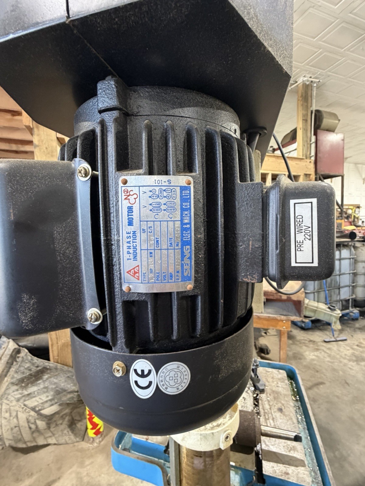Turn-Pro Milling & Drilling Machine Model 126-2655 Floor Standing Good Shape!