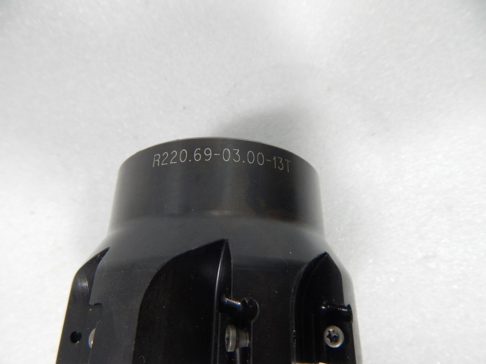 SECO R220.69-03.00-13T Facemill 3.0 DIA 8 flute CARBOLOY 3″ Insert shell mill