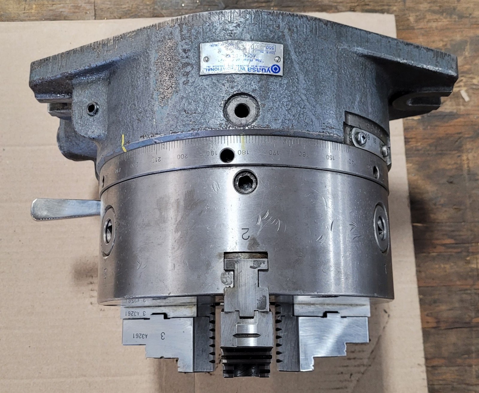 YUASA Model 550-007 Super Spacer w/ 3 Jaw Chuck & Tailstock