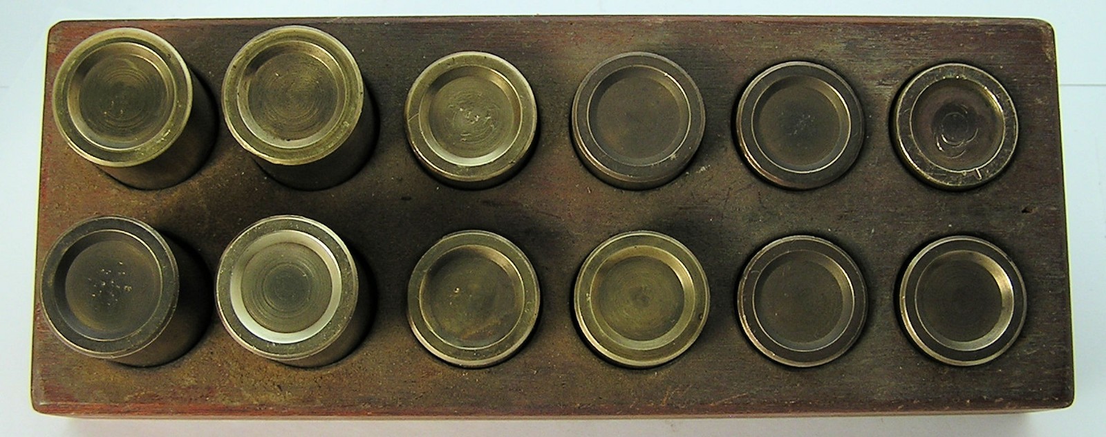 Moore Tools Set 12 Brass Heel Rests in Stand for Jig Bore Machine 5/8″-1-7/8″ #1