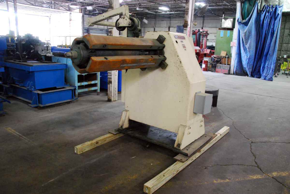 10,000 Lb. x 36″ EGAN #M1001-36 Single Uncoiler