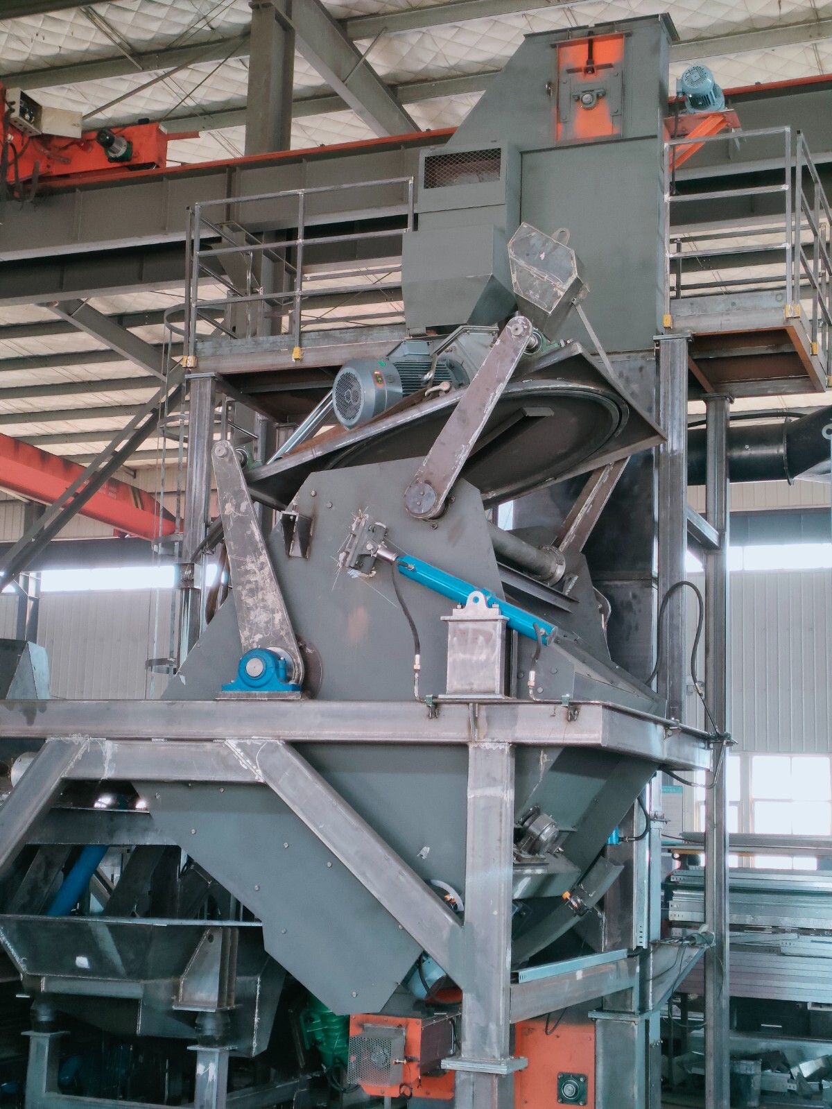 21 Cubic Foot Manganese Drum Shot Blast Machine “System” with Dust Collector