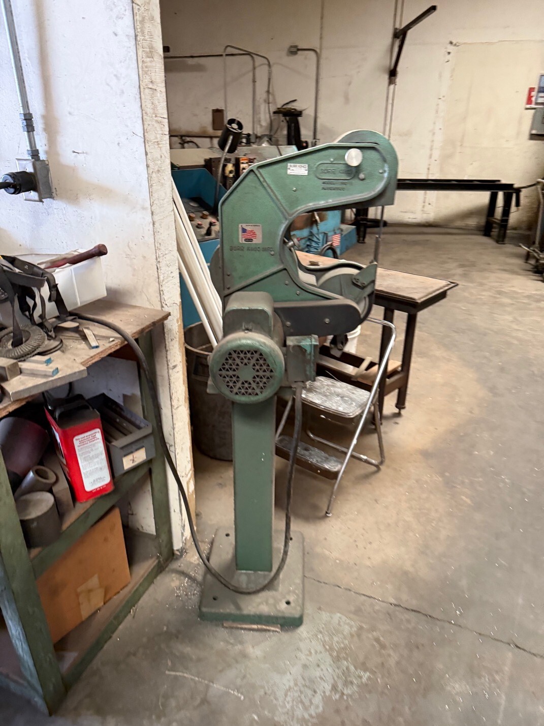 CNC Bandsaws Fully Automatic and Manual Mill and Bandsaw.