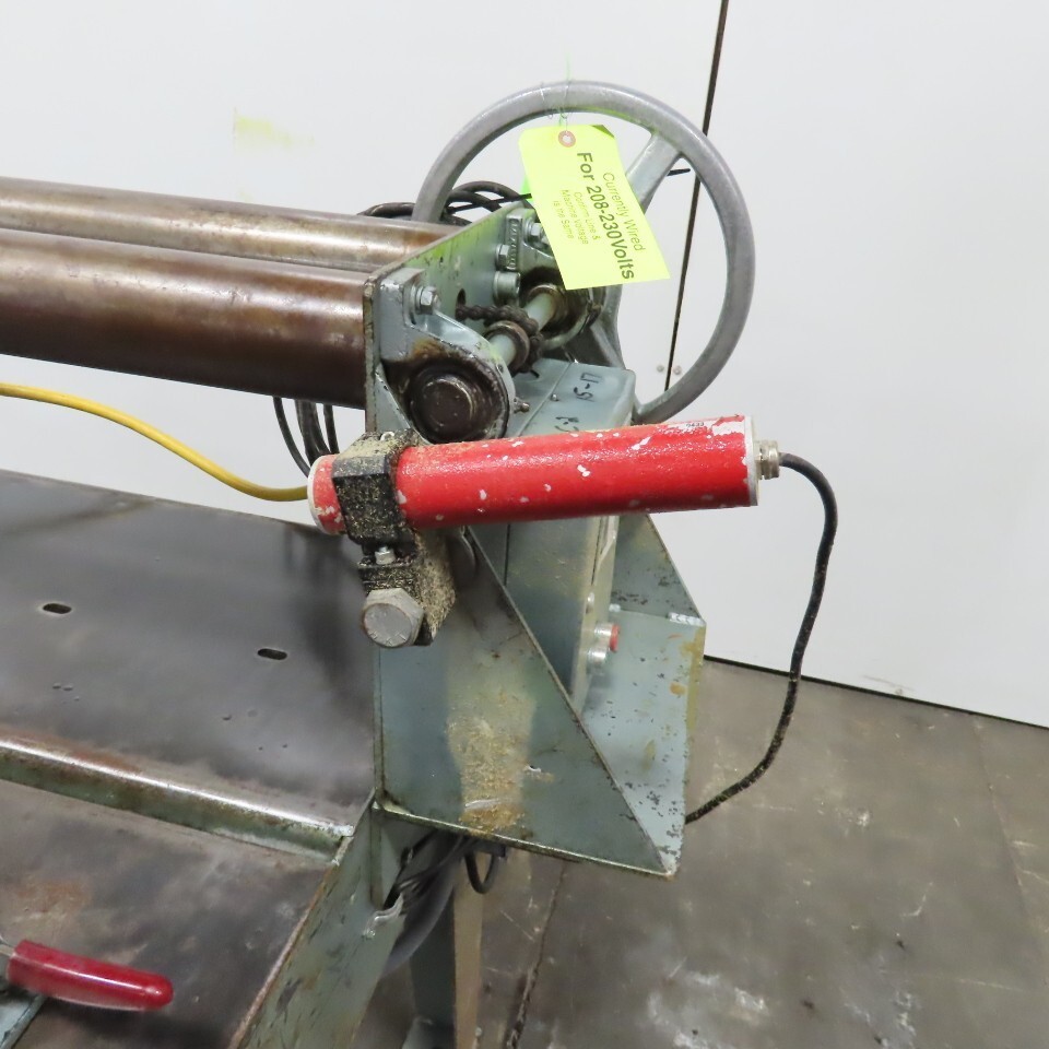 Holman 16″ Manual Countertop Panel Bridge Saw 60″ Cut 3Hp 115/230V Single Phase
