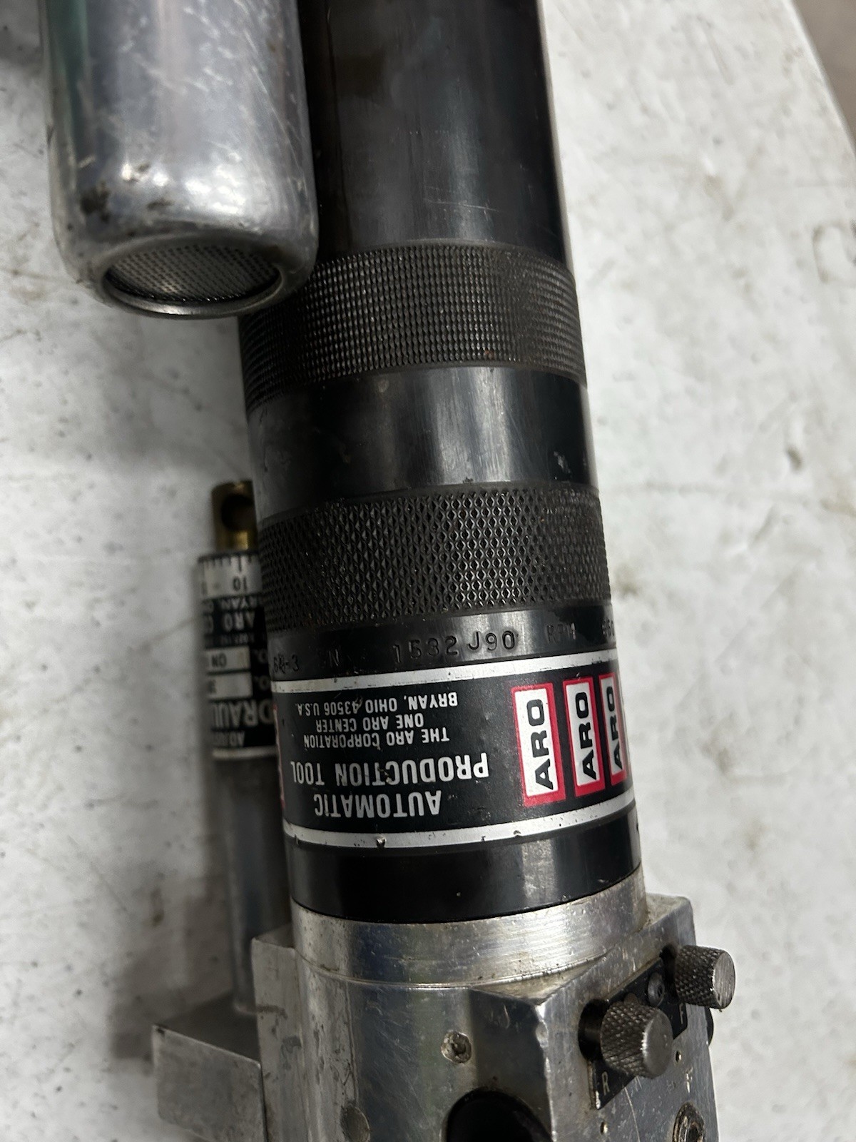 ARO PNEUMATIC TOOL SELF FEED DRILL 8265-64-3 || 8265643