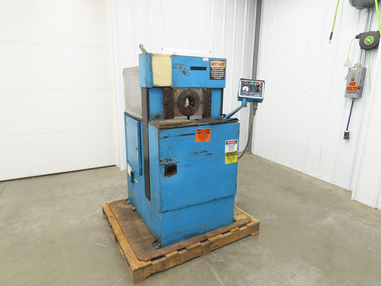 Lillbacka FP110 Finn Power Hydraulic Hose Crimping Machine 5.5kw 230V 3Ph