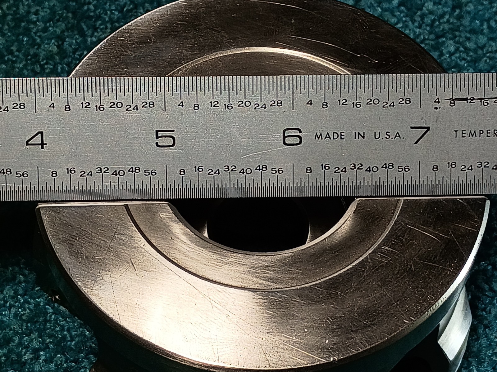 Seco R220.21-4.00-R160.7A 4″ Facemill 7 Pocket W/Inserts 1.5″ Arbor & Allen Bolt