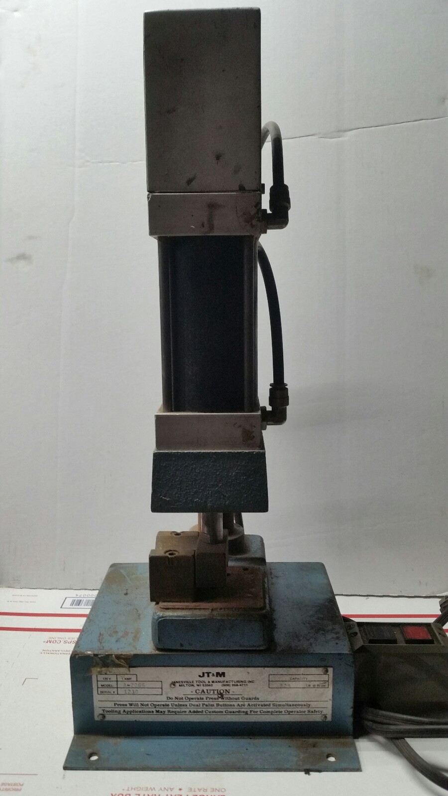 JT&M numatic Press Model A-2066 capacity 528lbs. 120V JANESVILLE TOOL COMP.
