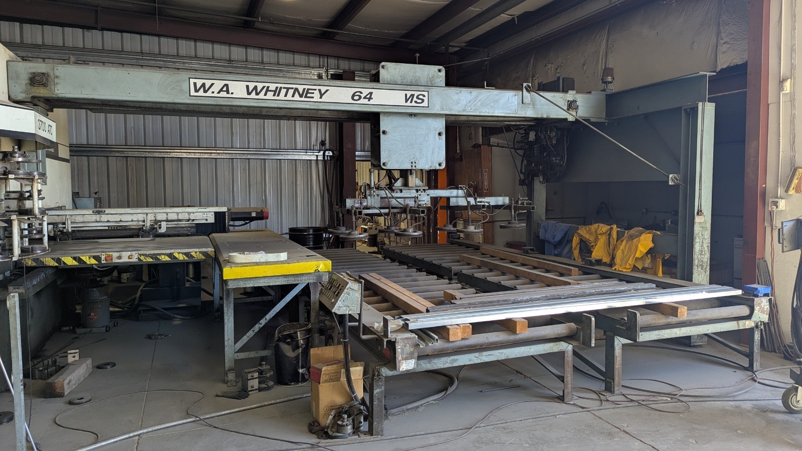 Esterline Whitney 3700 ATC Turret Punch Press Automatic Manual Electric
