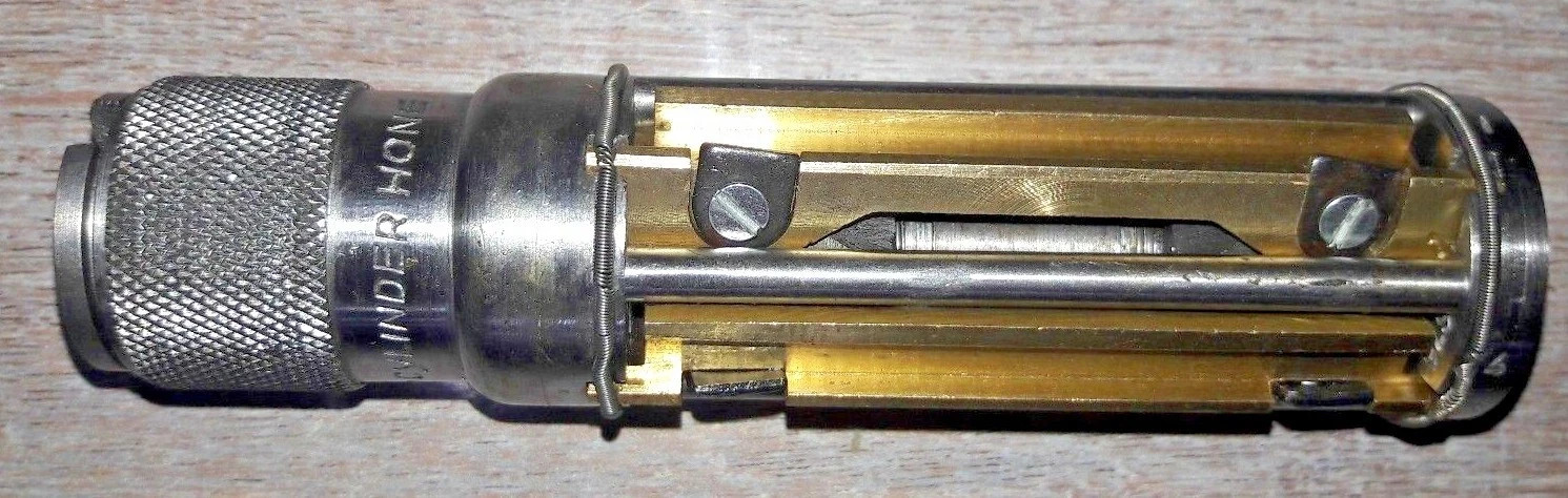 New Cylinder Engine Hone Kit 1-3/8″ to 2-3/8″ Honing Machine + 4 Set Of Stones
