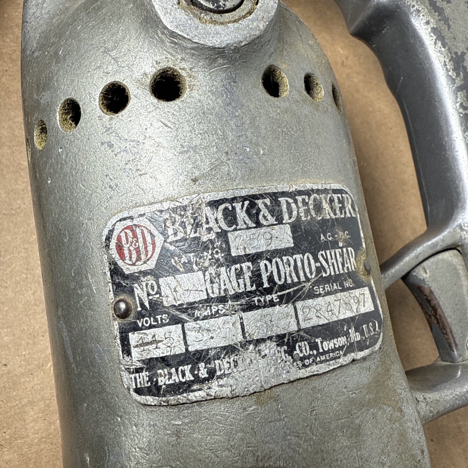 Black & Decker Vintage #16 GAGE PORTO-SHEAR MODEL # 259 MADE IN USA TESTED 2V