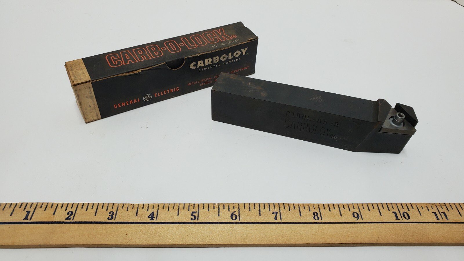 CARBOLOY CARB-O-LOCK PTBNL-85-5 TOOL HOLDER WITH CARBIDE INSERT, TURNING, LATHE