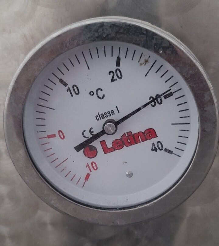 Letina 2310 Gal. / 8750L S.S. Vertical Jacketed Closed Top Storage Tank AISI 304