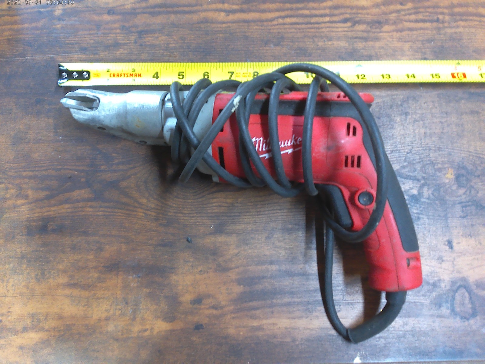 Milwaukee 18 Gauge Shear Used Great Working Condition. USED Handful of times!!!