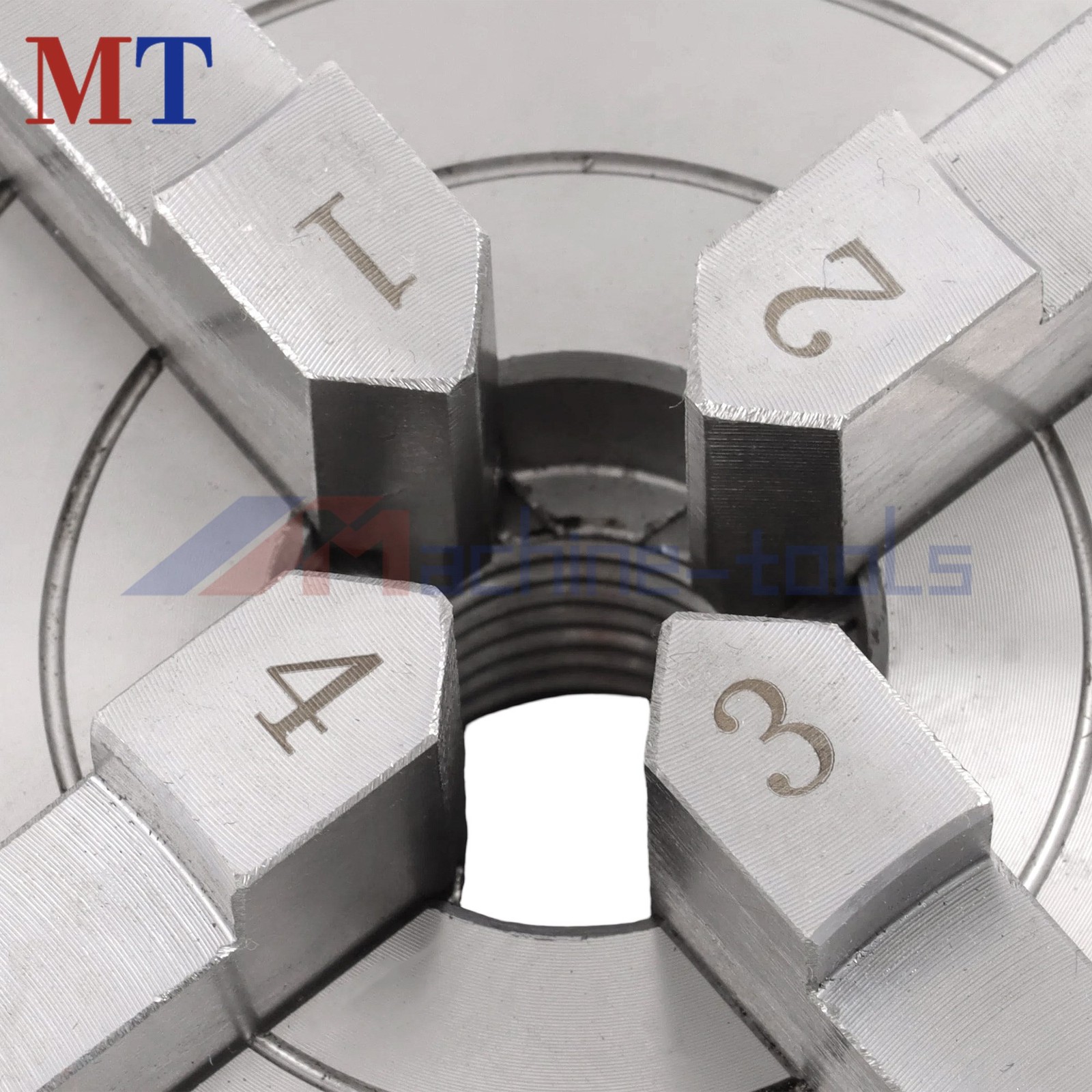 4″ Industrial Grade 4 Jaw Lathe Chuck 1×8 TPI Self Centering Thread
