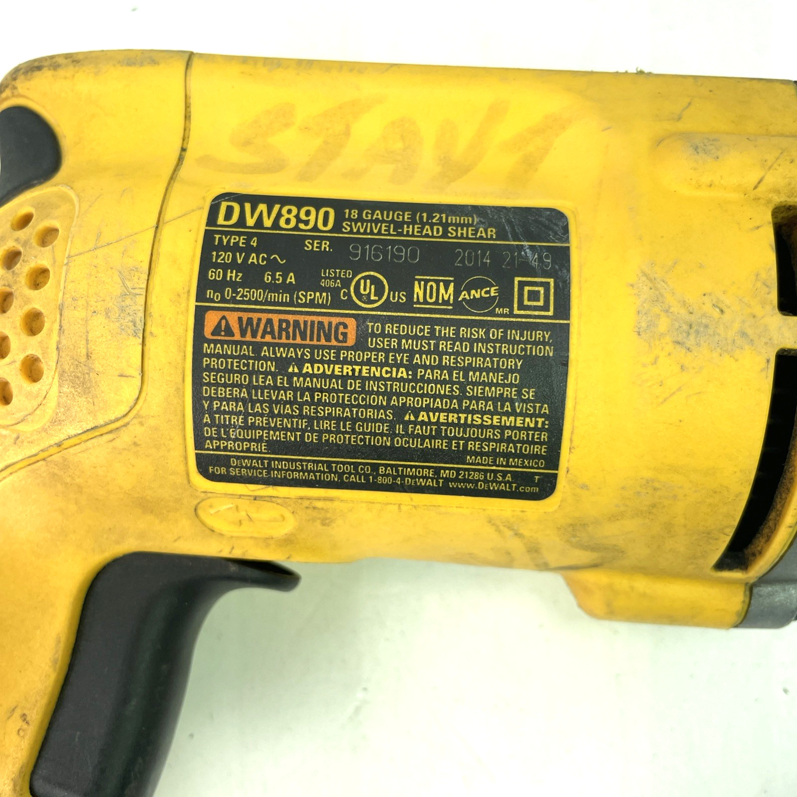 DEWALT DW890 Corded Heavy-Duty 18 Gauge Corded Swivel Head Sheet Metal Shears