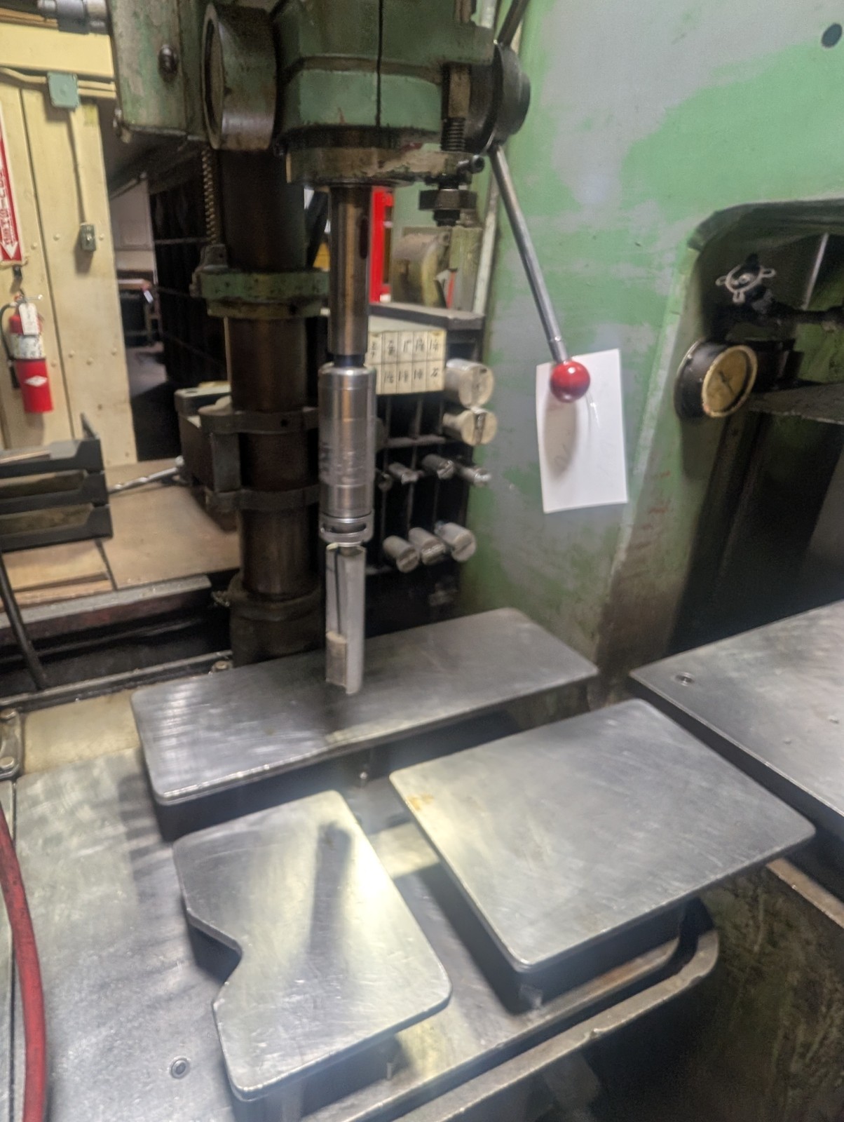 20″ POWERMATIC “1200” THREE-SPINDLE MULTIPLE SPINDLE DRILL PRESS