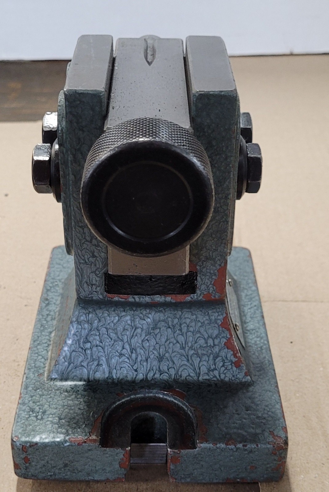 YUASA Model 550-007 Super Spacer w/ 3 Jaw Chuck & Tailstock