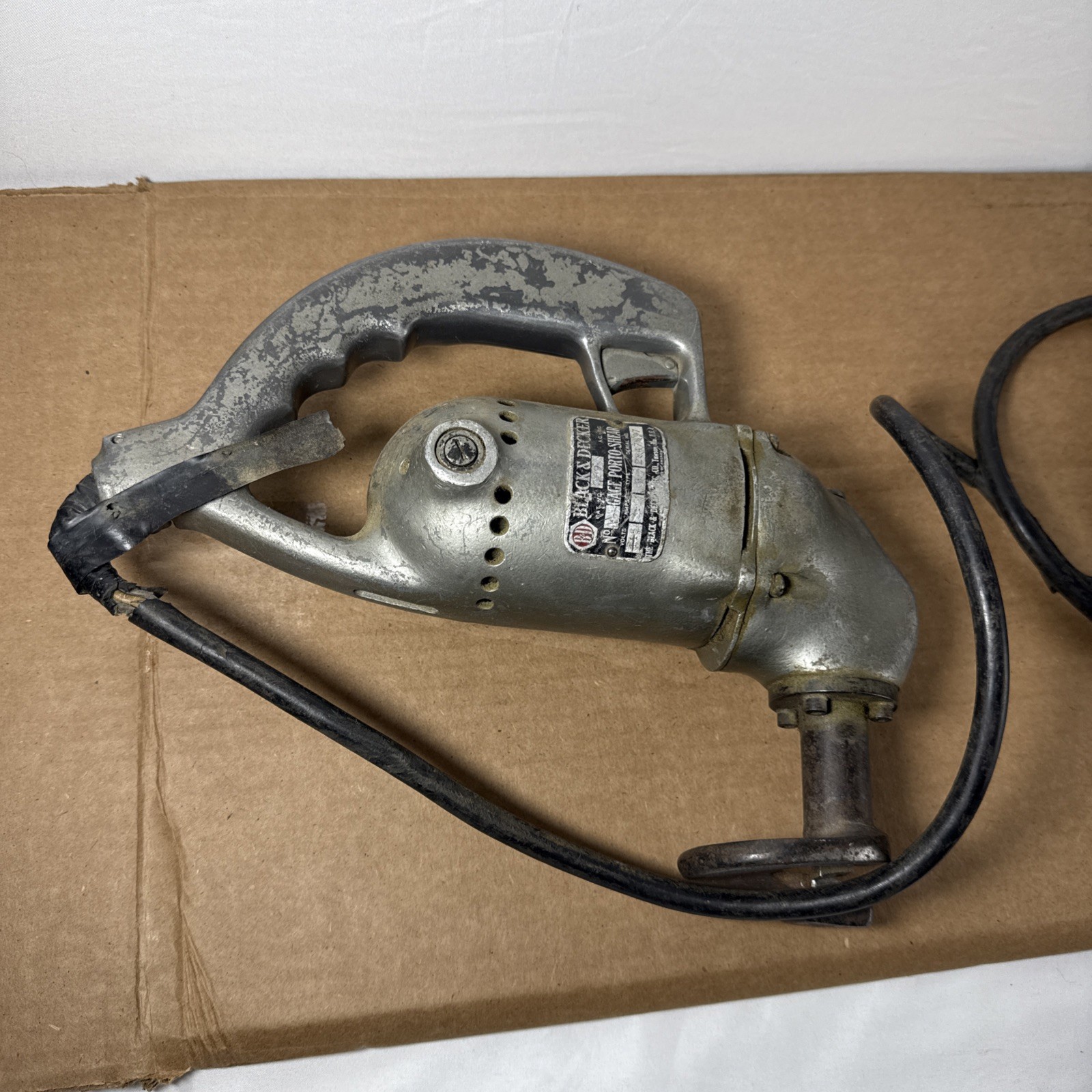 Black & Decker Vintage #16 GAGE PORTO-SHEAR MODEL # 259 MADE IN USA TESTED 2V
