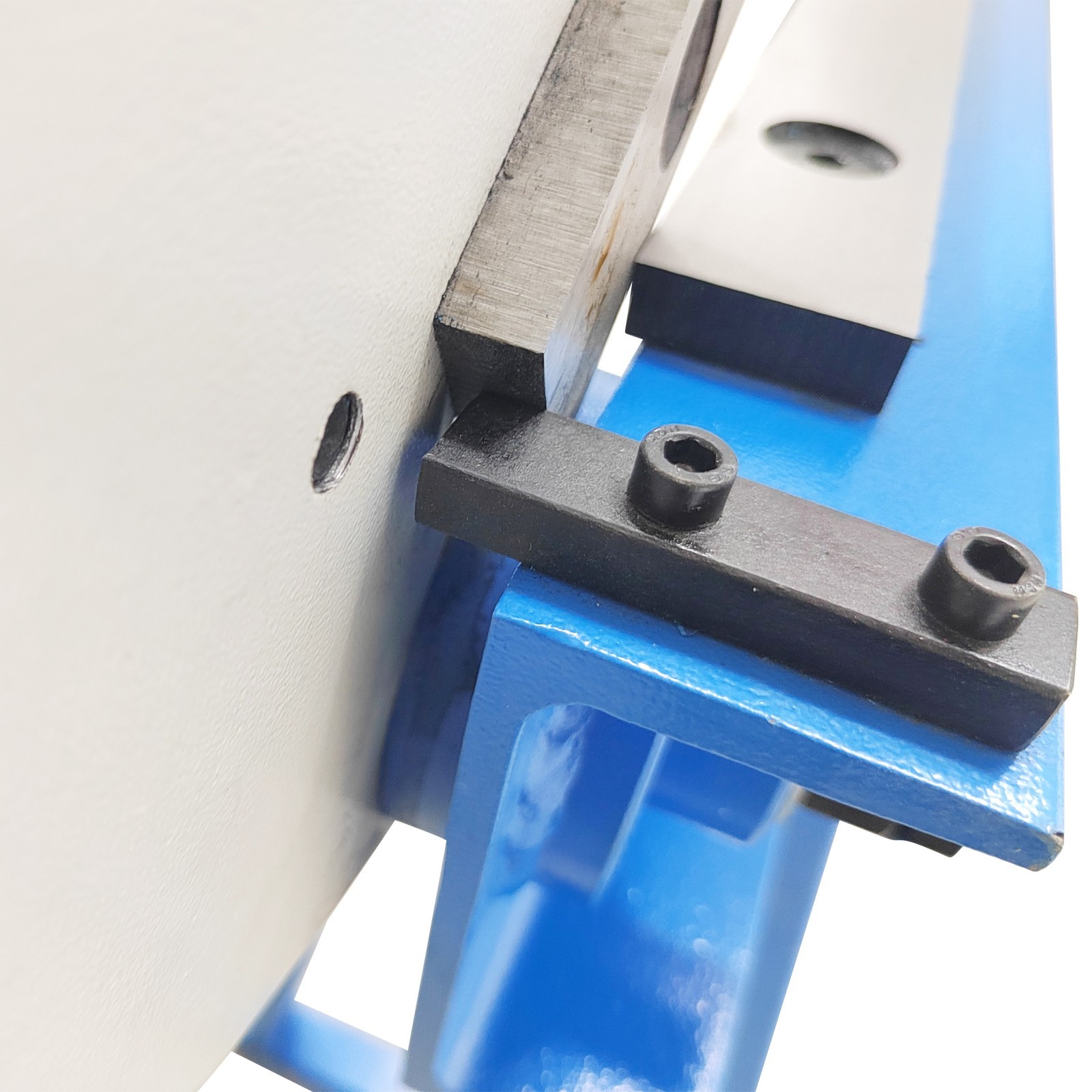 Manual Guillotine Shear Gauge Sheet Metal Plate Plastic Sheets Cutter 51.2″