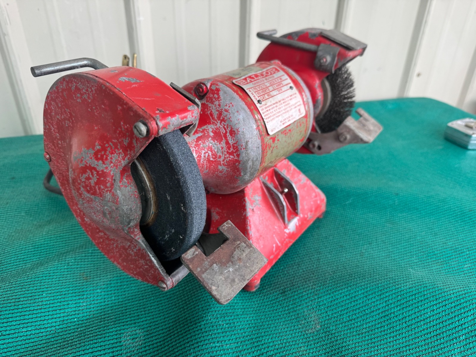 Baldor 612R Bench Grinder Buffer Wire Wheel 1/3 hp – 3600 Rpm 6″ USA See Video