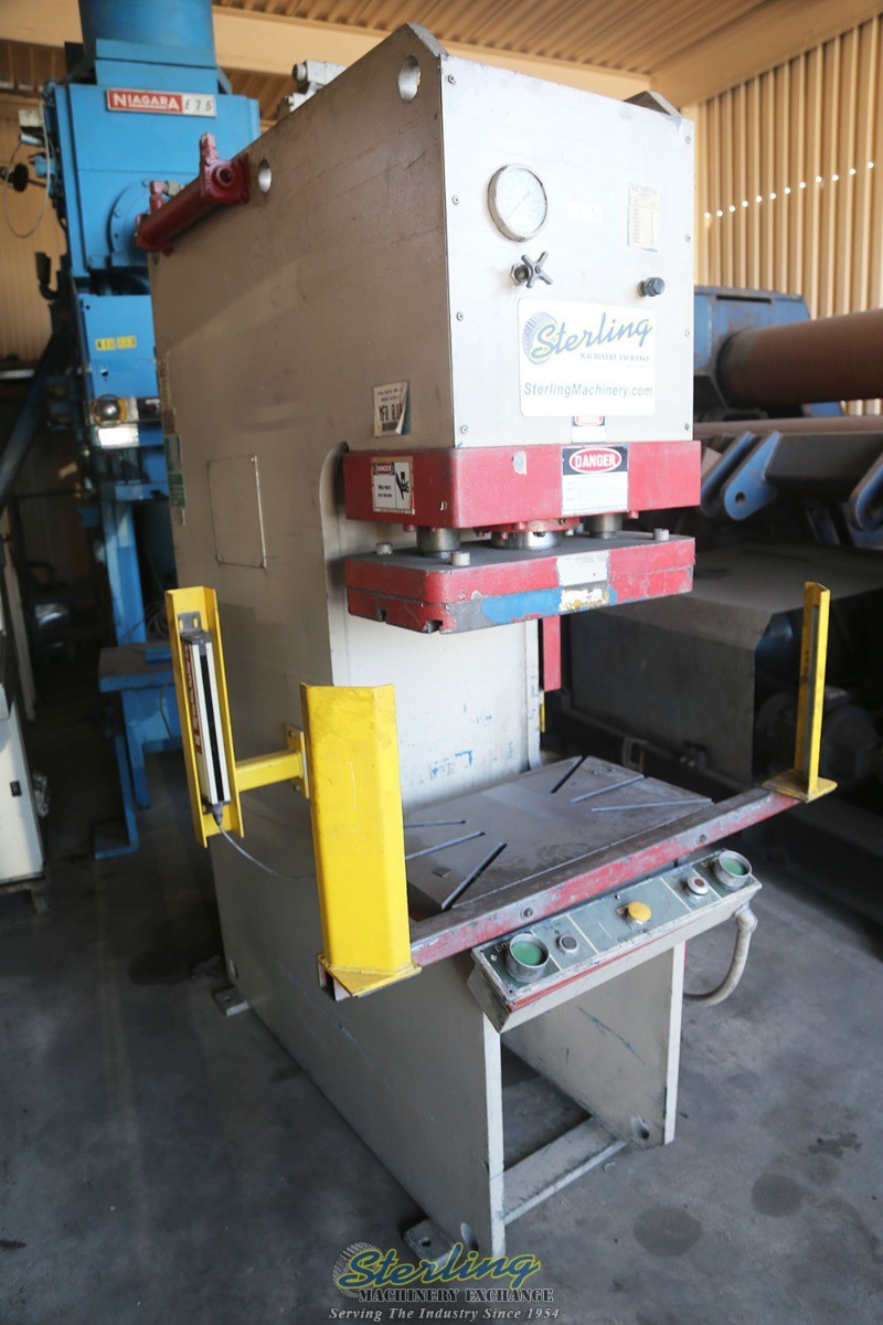 25 Tons x 18″, Used Greenerd Hydraulic Press Needs New PLC, Mdl. HCA- 25- 30R…