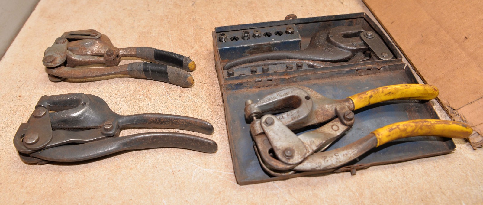4 metal punch Whitney Parker Kalon portable tinsmith blacksmith bench tool lot