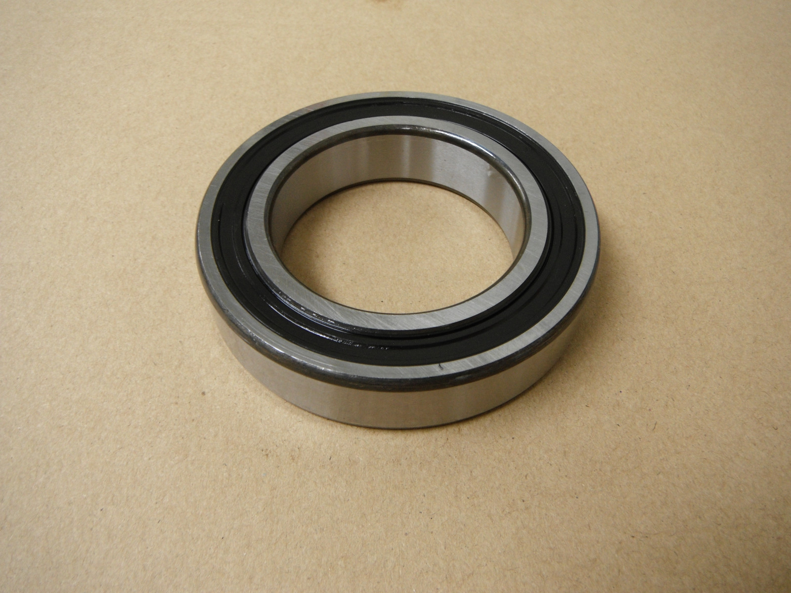 one (1) VARIABLE SPEED Bridgeport SPINDLE PULLEY BEARING (2 req’d) 11180253 1558