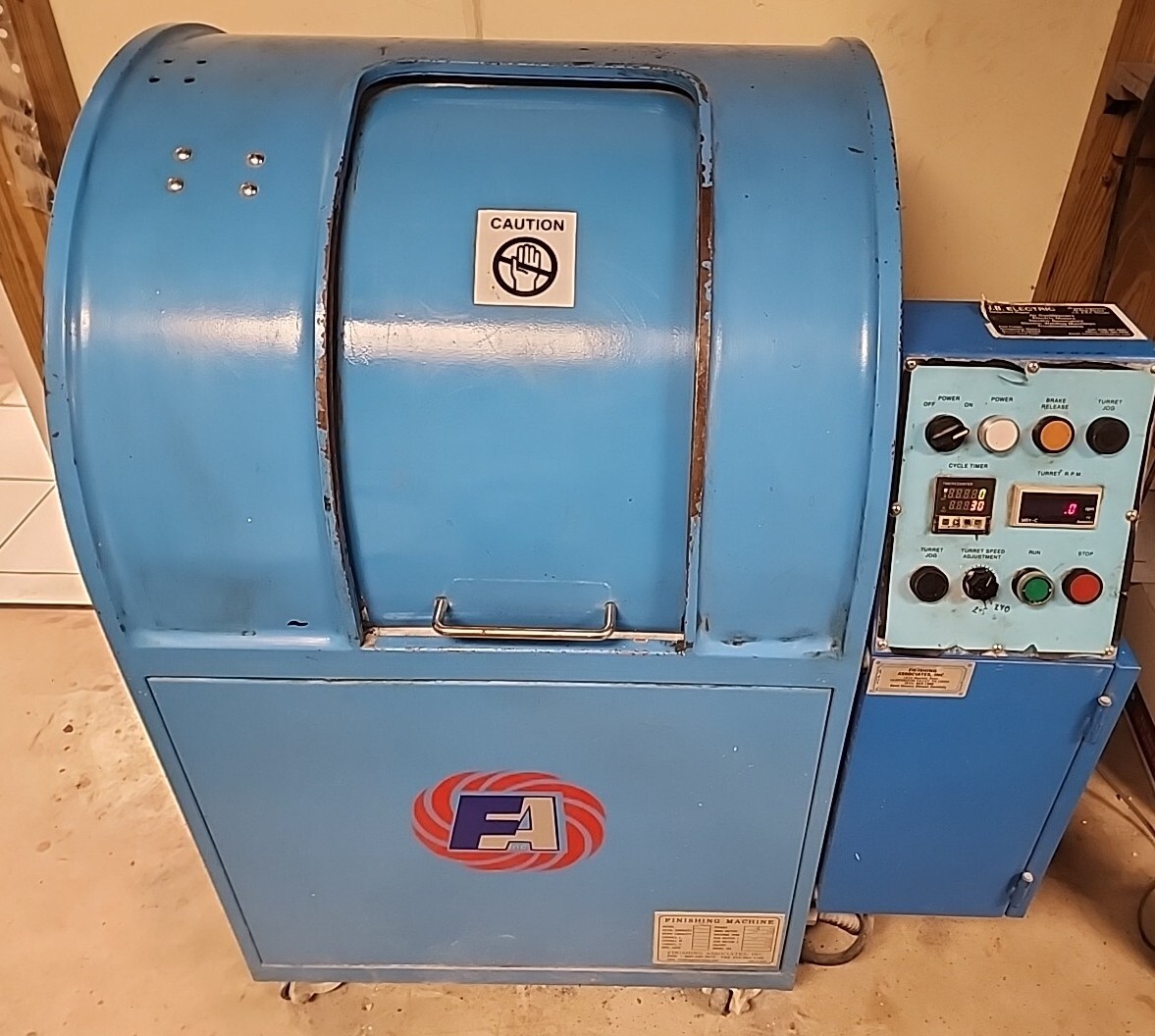 FINISHING ASSOCIATES, VC-12 Industrial centrifugal barrel finisher