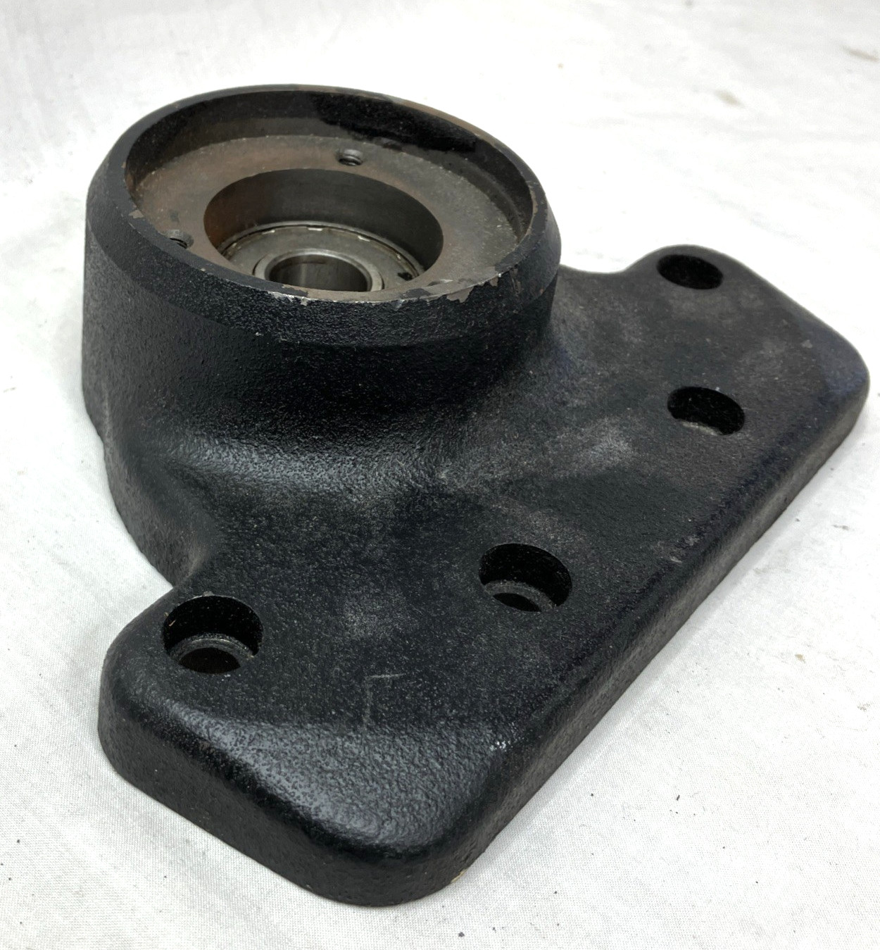H115 Milling Machine Table Feed Bearing Bracket Housing Cast Iron 7.5”