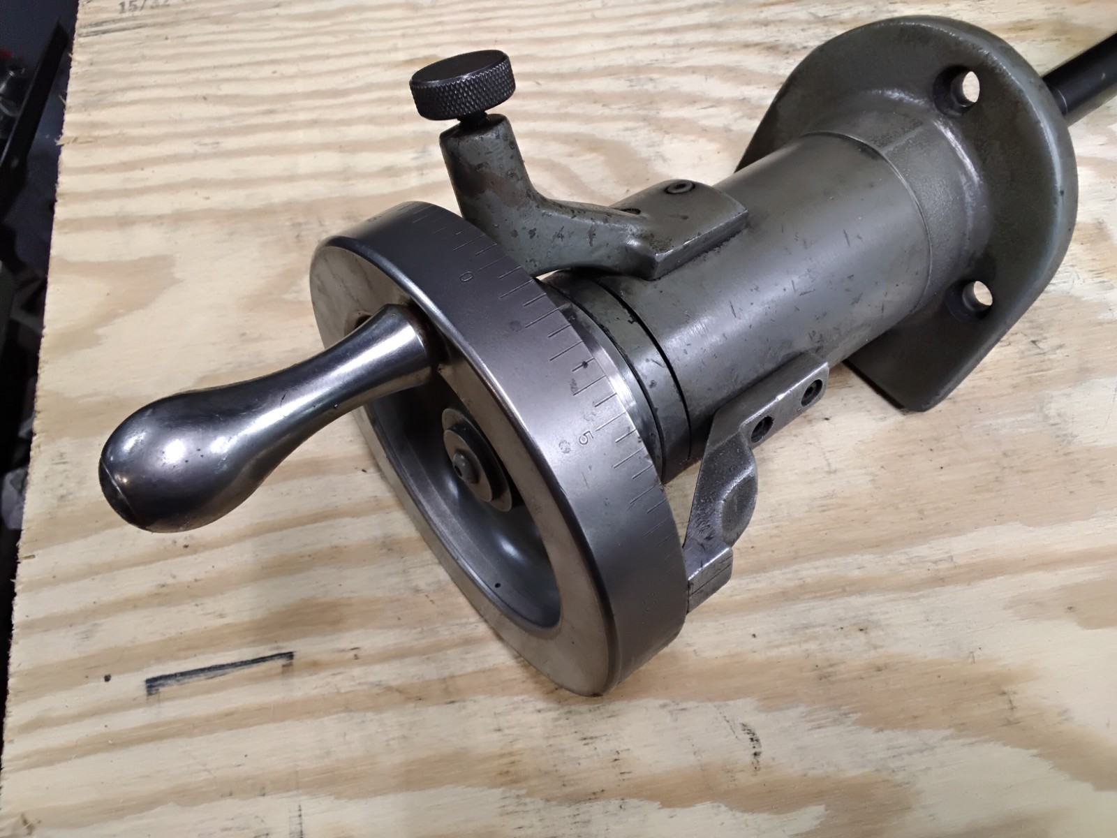 Reid 618HR Grinder Head Elevating Handwheel Assembly