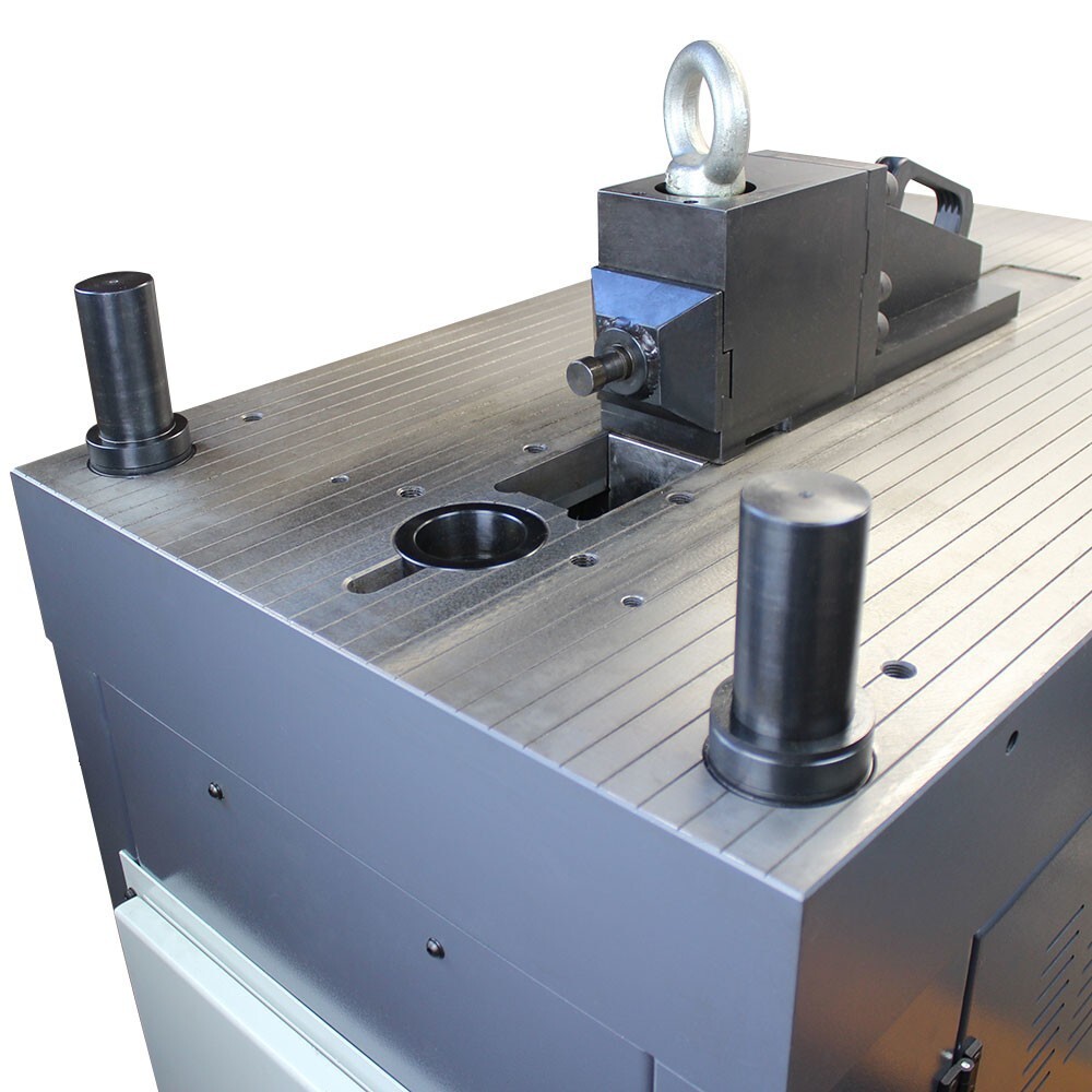 40 Ton Hydraulic Horizontal Bender Flat Steel 6-5/16 x 1/2 Vee Bending Die 2″