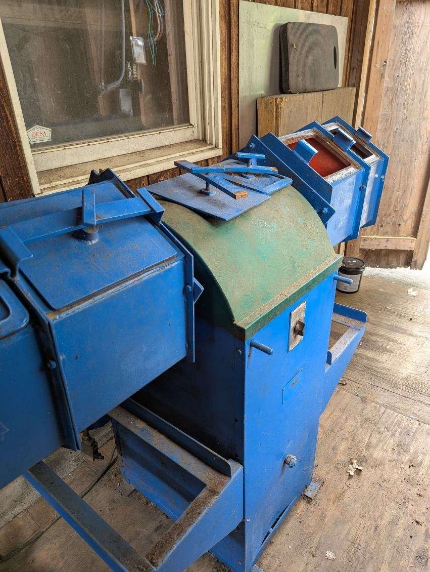 Tumbling Finishing Deburring Machine, Double End, 4 Compartments